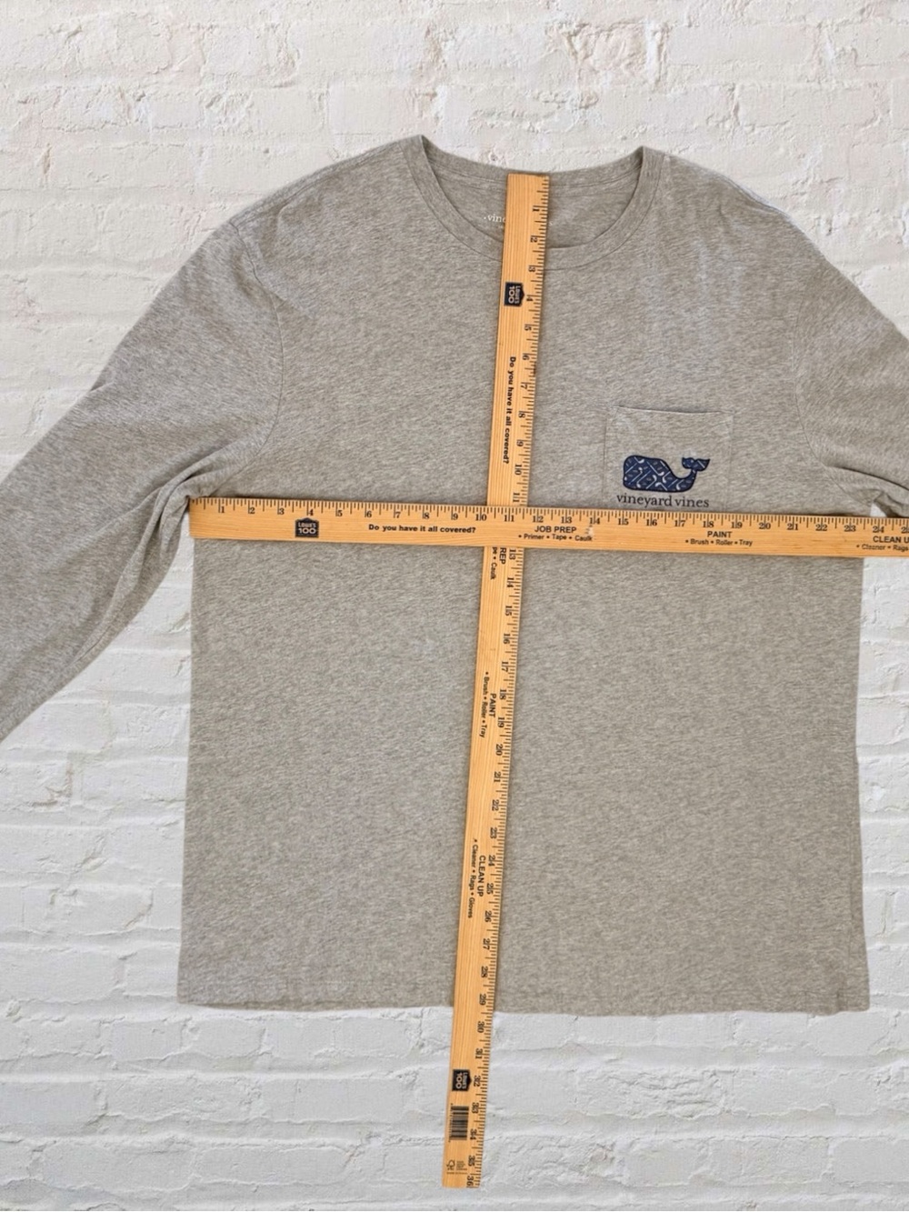 Vineyard Vines Long Sleeve Pocket T-Shirt Men’s XL Gray Whale Logo Graphic - Picture 3 of 5